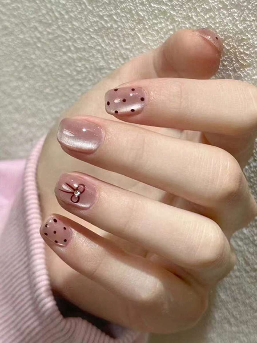 10片棺材形美甲贴片，法式手工甜美裸粉色蝴蝶结红色波点猫眼美甲，全覆盖易贴设计，适合女性和女孩的日常生活、派对和聚会。 - 彩色 - 查看 1