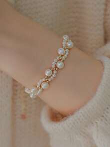 1pc Elegant Faux Pearl Beaded Bracelet For Women, Fashion High-Quality Faux Pearl Bracelet, Handmade DIY Minimalist Stylish Beaded Bracelet, Suitable As Gift For Thanksgiving, Christmas, Teacher's Day, Valentine's Day - White - View 7