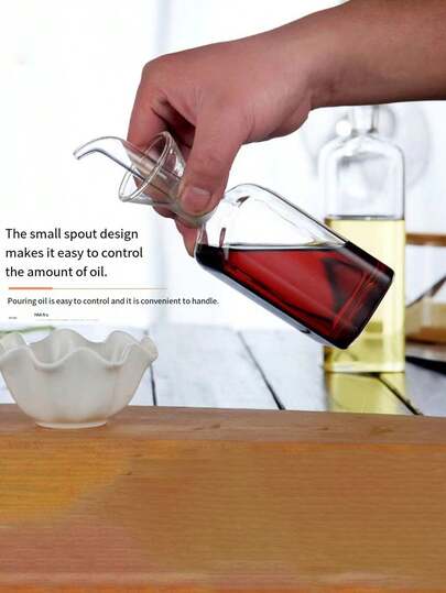 1pc, High Borosilicate Olive Oil Dispenser, No Funnel Needed, Easy To Refill, Oil Bottle With Pour Spout, Transparent Edible Oil Dispenser, Vinegar Dispenser Bottle, Suitable For Cooking, Salad, Barbecue, Kitchen Utensils, Very Practical, Great Gift For Festivals.