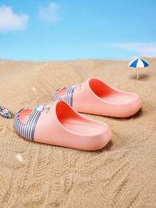 1 Pair Kids' Foam Slippers, EVA Lightweight Non-Slip Soft Bottom Cute Casual Slip-On Sandals For Boys & Girls - Pink - View 5