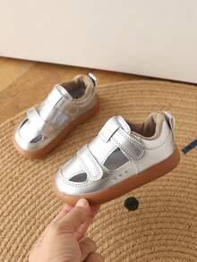 新款夏季幼儿鞋，软底婴儿鞋，男女童包头凉鞋 - 銀色 - 查看 2