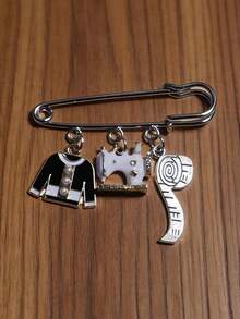 1pc Creative Cartoon Sewing Machine Ruler Brooch, Fashion Women Lapel Pin, Gift - Antique Silver - View 9