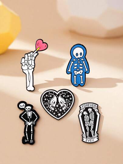 1/5pcs Skull Arm Brooch, Heart Skull Badge, Clothing Backpack Accessories, Dark Gothic Skeleton Alloy Lapel Pin