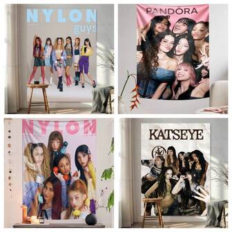 1幅KATSEYE动漫挂毯 - 色彩鲜艳的女性角色帆布画，适合现代家居和办公室装饰，是动漫迷的完美礼物，动漫房间装饰 | 色彩鲜艳的角色设计 | 轻质帆布，动漫墙画