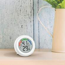 高精度室内温湿度计 - 数字壁挂式显示屏，电子显示屏清晰显示温度和湿度。实时追踪室内气候的必备家居小工具。