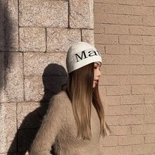 MATIN KIM M K Hairy Knit Beanie | Unisex Cozy Slouchy Winter Headwear | Authentic Korean Fashion K-Style Streetwear Knit Hat Accessory White - 白色 - 查看 2