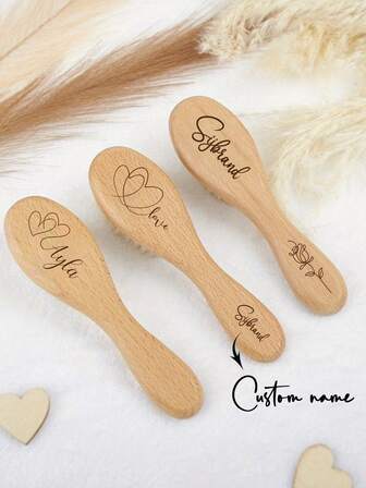 1 st personlig hårborste, lasergraverad, hårborste i trä med kärleksfullt hjärta, souvenirpresent babyshowerpresent, personlig hårborste för babyn, graverad namnborste för babyn, present till nyfödd, för årsdagar, för alla hjärtans dag, för mors dag, för födelsedagar, för barnens dag, för fars dag, för examen, för bröllop, för inflyttningsbadrum, vardagsrum, kontor, hem, alla hjärtans dag, alla hjärtans dag-dekorationer, långsamt sommarliv, anpassat hantverk, vintage, hem och vardag, hemsöker ditt hem, souvenirer, återanvändbar, bedårande, högkvalitativ