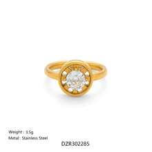 VKHK 1枚奢华18K镀金不锈钢闪亮锆石装饰戒指，适合女士日常及婚礼佩戴，礼品 - 彩色 - 查看 3