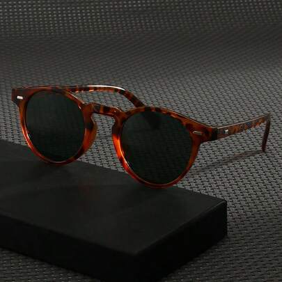 1副复古圆形镜框装饰眼镜，多种镜框和镜片颜色可选，时尚日常佩戴，豹纹波西米亚风