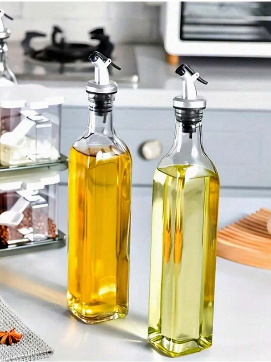 1pc Kitchen Glass Oil & Vinegar Bottle - Leak-Proof Spout Seasoning Bottle, Olive Oil & Vinegar Bottle With Funnel, Square Design, Suitable For Olive Oil, Seasonings - Durable, Space-Saving, Kitchen Household Seasoning Bottle, Portable, Great For Cooking