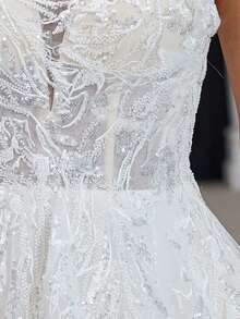 撞色吊带连衣裙，饰有闪亮刺绣珠饰，优雅新娘婚纱，性感妩媚的网纱贴花系带设计，适合所有季节 - 米色 - 查看 8