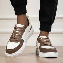 Couple's Canvas Sneakers, Skateboard Shoes, Unisex - Brown - View 5