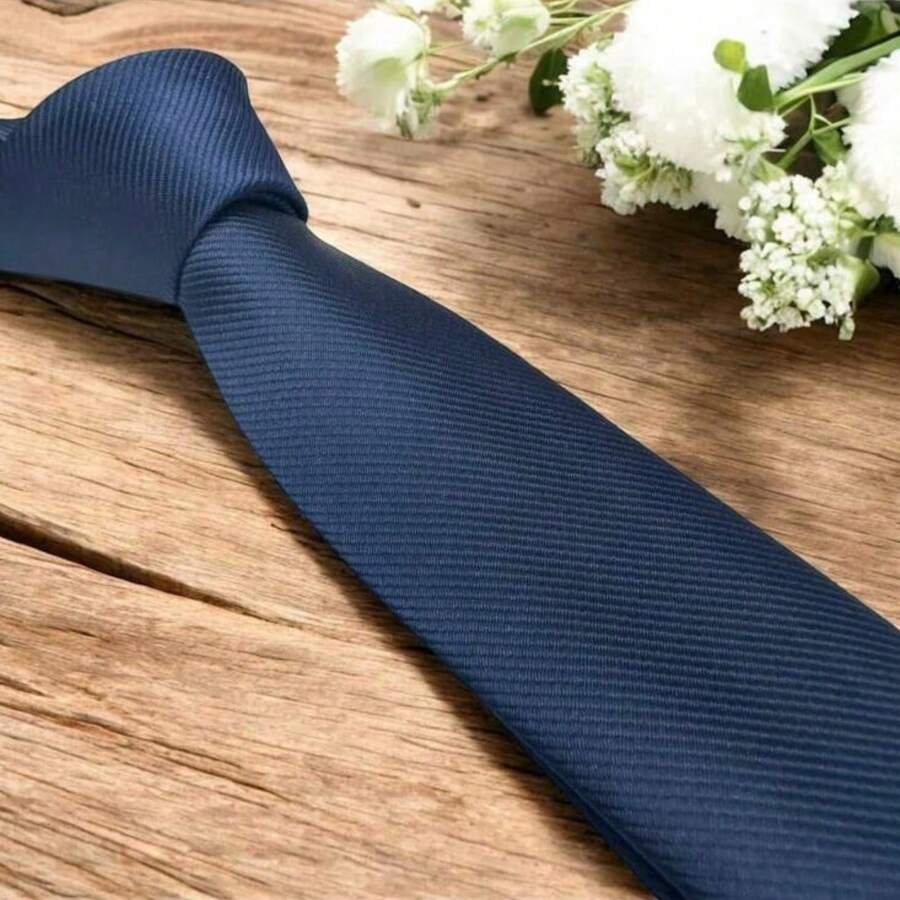 Men's Striped Tie In A Solid Color With A Quality Texture, Essential For Weddings, Business, And Formal Occasions. - Navy Blue - View 1