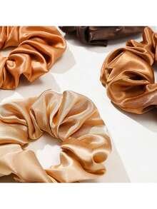 12 قطعة/مجموعة من أربطة الشعر الحريرية، إكسسوارات شعر كورية بأسلوب إنستغرام، مناسبة للفتيات والنساء، من اللون البيج الناعم إلى البني الأنيق، سواء كان الأسلوب الكوري للتنقل أو أسلوب مدونات إنستغرام أو الخروجات العادية، يمكن مطابقتها بسهولة، مما يتيح لك إنشاء تسريحة شعر فريدة كل يوم، عنصر لا غنى عنه لدى العديد من مدونات الموضة. مجرد ربطة بسيطة يمكن أن تخلق جوًا كسولًا ولكن أنيقًا، مما يجعلك محط أنظار الجميع. حامل ذيل الحصان - متعدد الألوان - مشاهدة 4