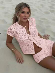 女士夏季度假套装，钩针网纱性感镂空沙滩短袖针织罩衫+短裤两件套 - 女士度假两件套，钩针罩衫夜店装，女士性感修身款 - 淺粉色 - 查看 2