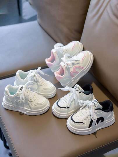 1双儿童软底防滑休闲舒适多功能运动鞋，户外撞色魔术贴运动鞋，适合所有季节