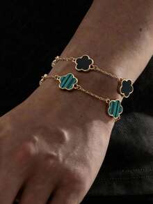 2 Pcs Fashionable Design Classic Clover Charm Men's Bracelet Gift, Clover Bracelet In Two Colors, Father's Day Gift, Gift For Mother, Easter Gift, Holiday Gift, Accessories, Office Outfit, Musty, Punk Style, Casual Accessories, Suitable For Parties, Celebrations And Wedding, Graduation Gift - Multicolor - View 6