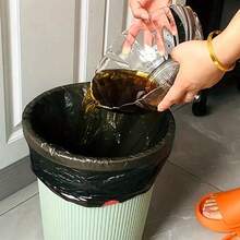 60个/包 45*50厘米 4加仑 加厚黑色抽绳垃圾袋 - 加厚一次性塑料垃圾桶内衬 | 耐用防撕裂垃圾袋，适用于厨房、卧室、浴室、家庭、办公室和户外使用 - 彩色 - 查看 8