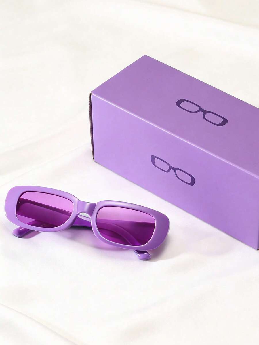 一副男女通用的时尚方形Y2K风格太阳镜，个性街头服饰配饰，沙滩眼镜，适合搭配毛衣、夹克、连帽衫、打底裤和工装裤，非常适合夏季海滩度假、户外活动和旅行。 - 紫色 - 查看 1