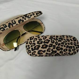 1pc Fashionable Leopard Print Eyeglass Case - Durable, Shock-Resistant, Portable, Unisex, Ideal Gift For Eyewear Enthusiasts, Cute & Stylish Accessory, Shock-Absorbing Material, Eyeglass Case