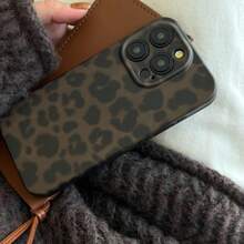 Minimalist Matte Ombre Green Amber Leopard Print Phone Case, Compatible With 17 Pro Max/ 17 Air X/ 16 Pro Max/15 Pro Max/14 Pro Max/13 Pro/12/11 - Dark Green - View 5