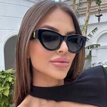 1pc Men's Sports Fashion Fashion Glasses, Comfortable Lightweight Square Frame Casual Glasses, Ideal Gift Choice Back To School Fashionable Preppy School Look