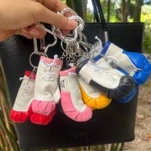 迷你健身套装，包含运动杠铃和拳击手套，编织绳钥匙扣包饰，男女皆宜，是健身爱好者的理想之选，也是送给男女皆宜的理想礼物，适合装饰背包和钥匙扣。 - 彩色 - 查看 7