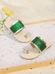 1 Paio di Sandali Piatti Oro Taglie Forti, Cinturini Luccicanti Colorati, Design Farfalla Colorata con Perle, Ciabatte Romane Alla Moda e Carine, Adatte per Ragazzi e Ragazze 3-12 Anni, Uso Quotidiano, Feste, Spiaggia, Primavera/Estate 2025 - Verde - Visualizzare 7