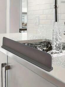 1个经典硅胶水槽防溅罩，带吸盘，防水防溅，适用于厨房和实验室水槽、洗碗池和洗碗盆，耐用材质，多种颜色可选，易于安装，防止水溅出并保护台面，是家庭和专业使用的理想之选。台面保护 | 经典设计 | 柔韧硅胶