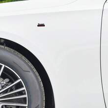 1pc 3D Metal Car Sticker Queen EDITION, Applicable For Cars, Trucks, Motorcycles, SUVs On Engine Hood, Trunk, Fenders, Side Doors, Body Decor Accessories - Multicolor - View 3