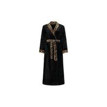 Women's Plush Fleece Robe, Warm Plaid and Polka Bathrobe - M + Acento con estampado de leopardo - Ver 3