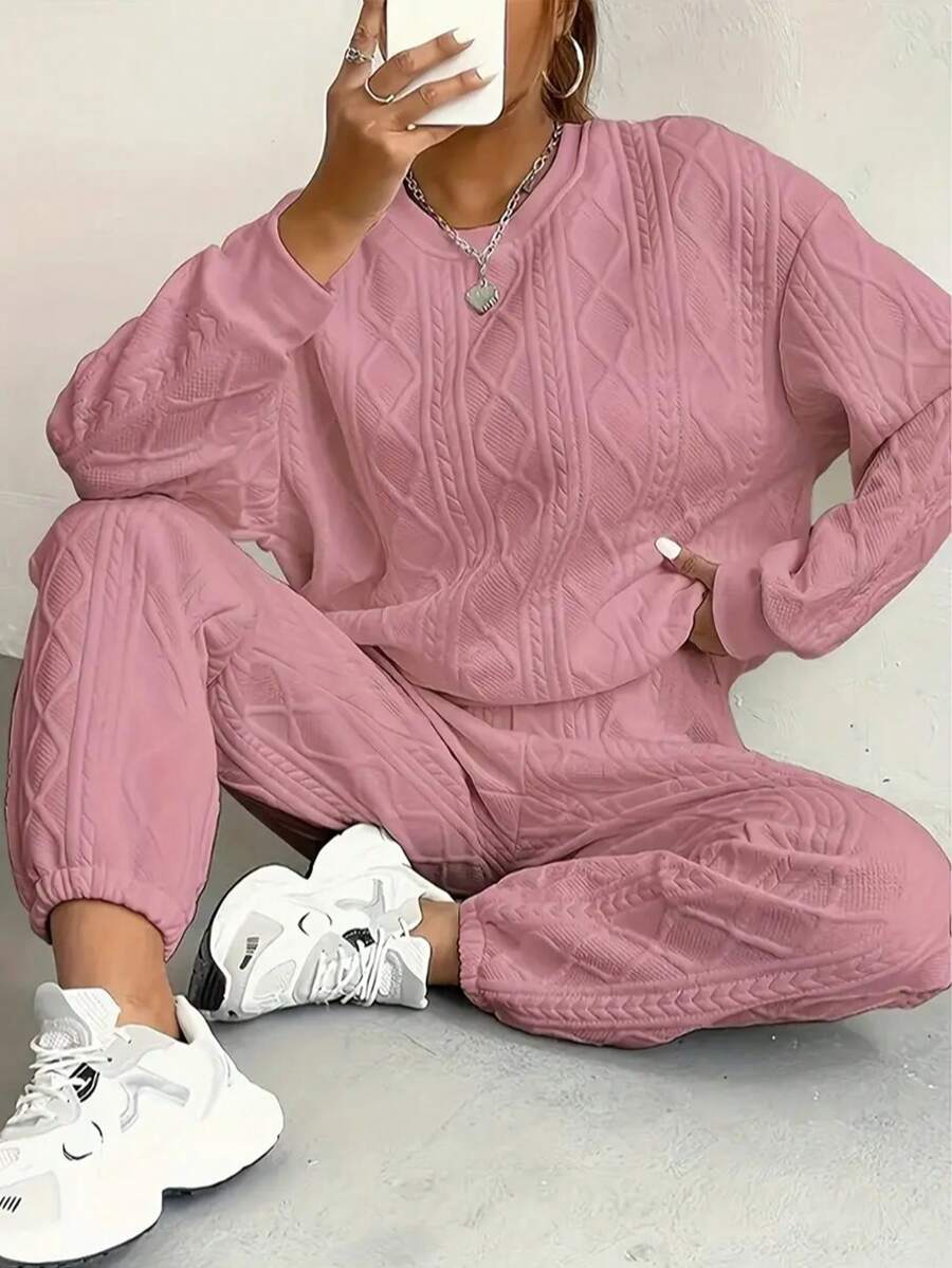 New Autumn And Winter Solid Color Woven Casual Loose Women's Sweater Suit, Women's Casual Polyester Fiber Round Neck Long Sleeve Sweater Pants Suit, Solid Color Fabric, All Season Casual Wear,Cable Knit Two-Piece Set: Hoodie & Joggers, Retro Texture For Cozy Daily Wear,Relaxed Cable Knit Outfit: Soft Fabric, Matching Design, Versatile For Casual/Chill - 粉色 - 查看 1
