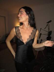 MUMRAP Áo kiểu nữ màu đen thanh lịch, phối ren, ôm sát, thích hợp cho mùa hè. - màu đen - Xem 3