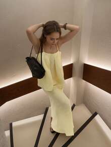 女士两件套荷叶边套装，包含短款雪纺吊带背心和不对称长裙，法式浪漫风格，修身剪裁，适合夏季度假、约会、休闲外出和派对穿着。 - 黃色 - 查看 6