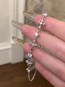 1件不锈钢时尚银色鸢尾花十字手链，新款简约奢华小众设计配饰 - 銀色 - 查看 4