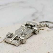 سلسلة مفاتيح بشكل سيارة سباق ثلاثية الأبعاد، مناسبة كهدية، للمحفظة، الحقيبة الظهرية، قلادة الحقيبة، هدية للأولاد، سلسلة مفاتيح طراز سيارة سباق ثلاثية الأبعاد، قلادة حقيبة الظهر لسيارة السباق، سلسلة مفاتيح سيارة سباق مخصصة، سلسلة مفاتيح سيارة سباق بعجلات كاملة، سلسلة مفاتيح سيارة سباق مصبوبة، هدية عيد الحب - متعدد الألوان - مشاهدة 6