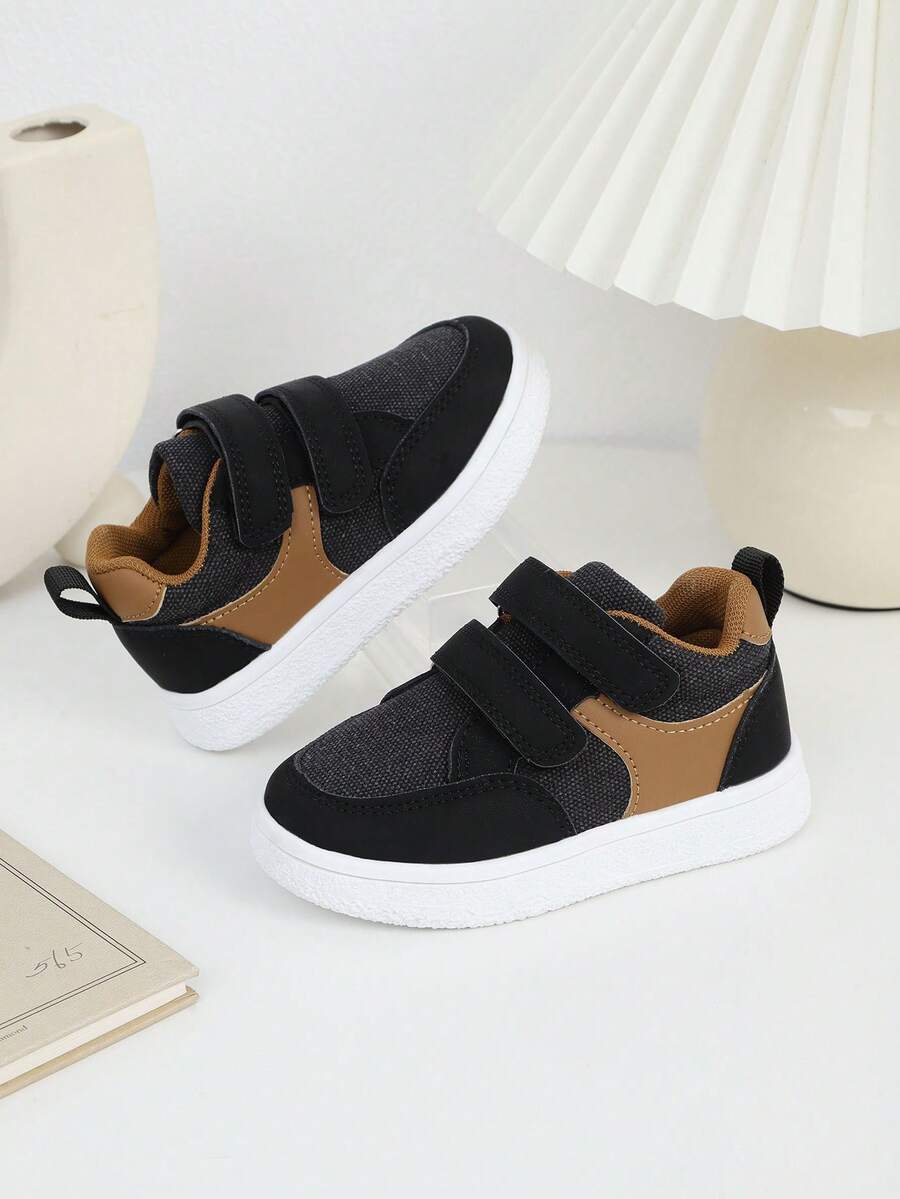 1双儿童软底复古帆布鞋，儿童休闲运动鞋，带魔术贴搭扣 - 黑色 - 查看 1