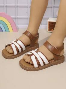 2022夏季新款女童休闲时尚百搭圆头露趾软底舒适平底凉鞋，学生凉鞋，公主凉鞋，女童休闲平底凉鞋 - 棕色 - 查看 1