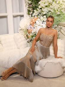 Nuevo vestido de fiesta con hombros descubiertos, sin mangas, espalda descubierta, con flecos y adornos de strass en color albaricoque. Vestido de gala elegante para boda, dama de honor, fiesta de cumpleaños, cóctel de noche