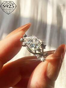 1 chiếc nhẫn Moissanite cắt kiểu công chúa 2 carat, nhẫn bạc S925 không gây dị ứng, nhẫn đính hôn/đám cưới/kỷ niệm phong cách Bohemian, trang sức thiết yếu cho năm mới, Giáng sinh, sự kiện trang trọng, kèm hộp quà tặng - Bạc - Xem 5