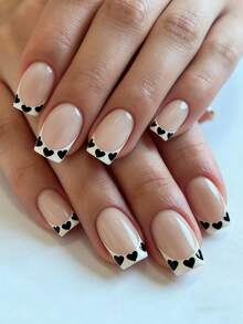 用24片中号方形按压式假指甲升级你的造型！时尚简约，情人节可爱黑色法式图案，白色法式按压式假指甲，经典日常白色法式裸色底按压式假指甲，全覆盖假指甲套装，适合女性和女孩。套装包含1张粘合贴片和1个迷你指甲锉，果冻胶条，随机发货。 - 黑與白 - 查看 1