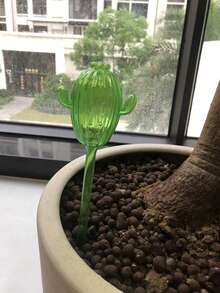 仙人掌浇水器，PVC材质，滴灌式，适用于家用植物和盆栽绿植的自动浇水，大容量植物浇水球，窄口设计延长浇水时间，适用于室内外植物，仙人掌自动浇水器，方便行动不便人士使用，也适用于多肉植物和其他植物，仙人掌滴灌器，室内渗水浇水碗配件，适合忙碌人士使用。 - 彩色 - 查看 5