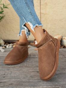 时尚百搭纯色保暖内衬雪地靴，适合秋冬季节，舒适静音，青少年休闲靴，室内外均可穿着。 - 棕色 - 查看 10