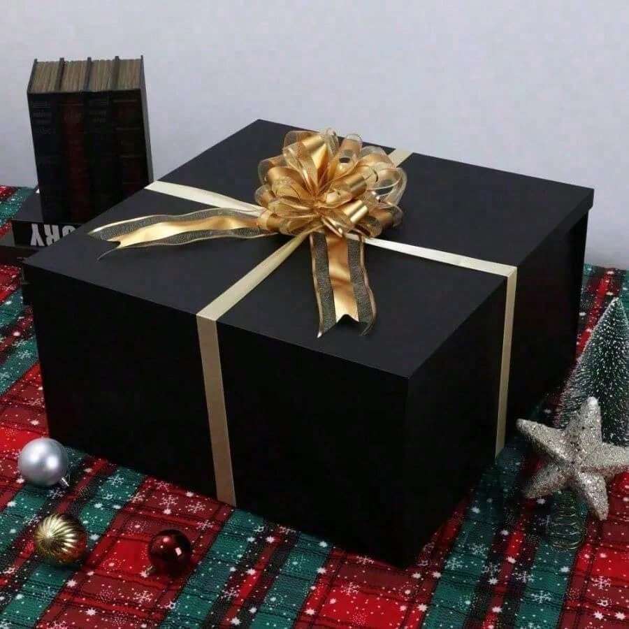 2026 Festive Mystery Gift Box: A Mysterious Christmas Present From Beyond! - 均碼 - 查看 1