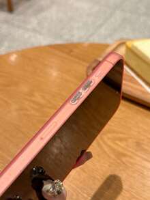 1个圣诞雪人设计时尚粉色手机壳，提供全方位防摔防刮保护，适合日常使用和旅行，兼容 XR/11 Pro Max/7P/8P/12 Pro/12 Pro Max/13 Pro/13 Pro Max/14 Pro/14 Pro Max/15 Pro/15 Pro Max/14/15 Plus/16E/16 Pro/16 Pro Max/SMART8，Galaxy A55/A15/S23/S24/S25 Ultra。 - 粉色 - 查看 6