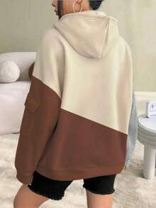 Plus Size Relaxed Fit Fashion Color Block Sweatshirt With Pockets And Drawstring