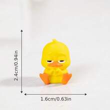 2026 最新款 3D 打印愤怒鸭汽车装饰 - 黄色橡胶鸭，黑色眼睛和橙色嘴巴，表情生动，适用于轿车、卡车和 SUV - 圣诞节、生日、公路旅行和汽车派对的完美礼物。这款充满节日气氛的 3D 打印橡胶鸭表情丰富，适合装饰汽车内饰，是一款可爱又别致的小鸭子汽车装饰品。 - 彩色 - 查看 13