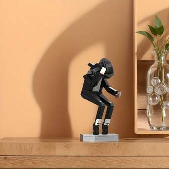 Action Dolls, Dance Singers, Building Block Sets, DIY Puzzle Toys, Suitable For Giving To Friends, Living Room Decoration, Collection, New Year's Gifts, Birthday Gifts