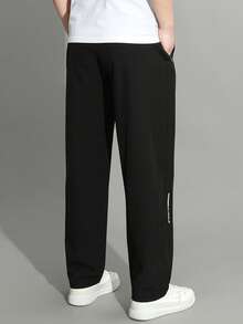 2 piezas Pantalones de 3/4 de longitud para hombres con bolsillos en ángulo y cordón en la cintura - Negro - Ver 3