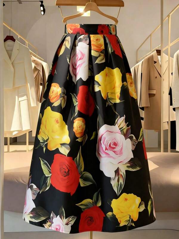 Vestido longo feminino elegante em corte A, confeccionado em tecido de poliéster com estampa floral vibrante, adequado para ocasiões casuais ou formais.